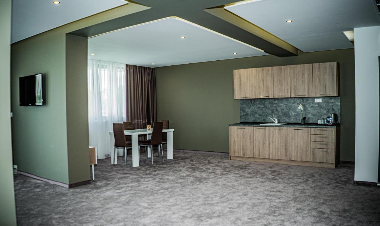 Impuls Hotel Vidin Buitenkant foto